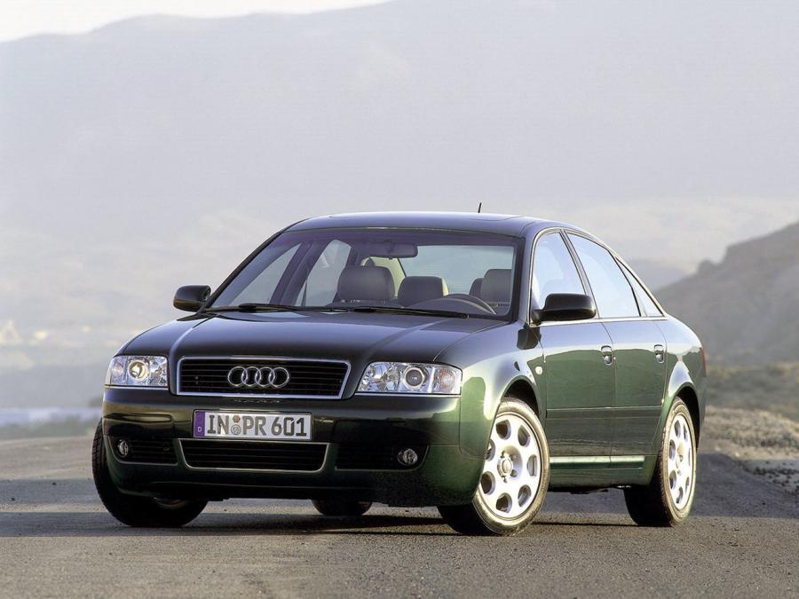 Audi A6 1.9 TDI Sedan (4B, C5) 2001 года  (фото 1 из 8)